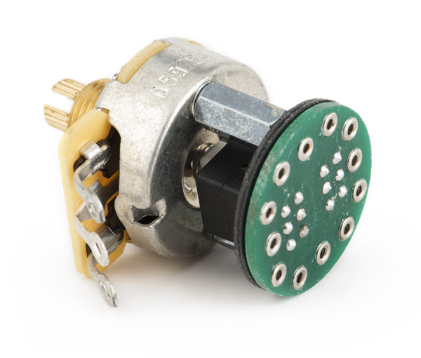 Fender S-1™ 250K Switch/Pot for Strat
