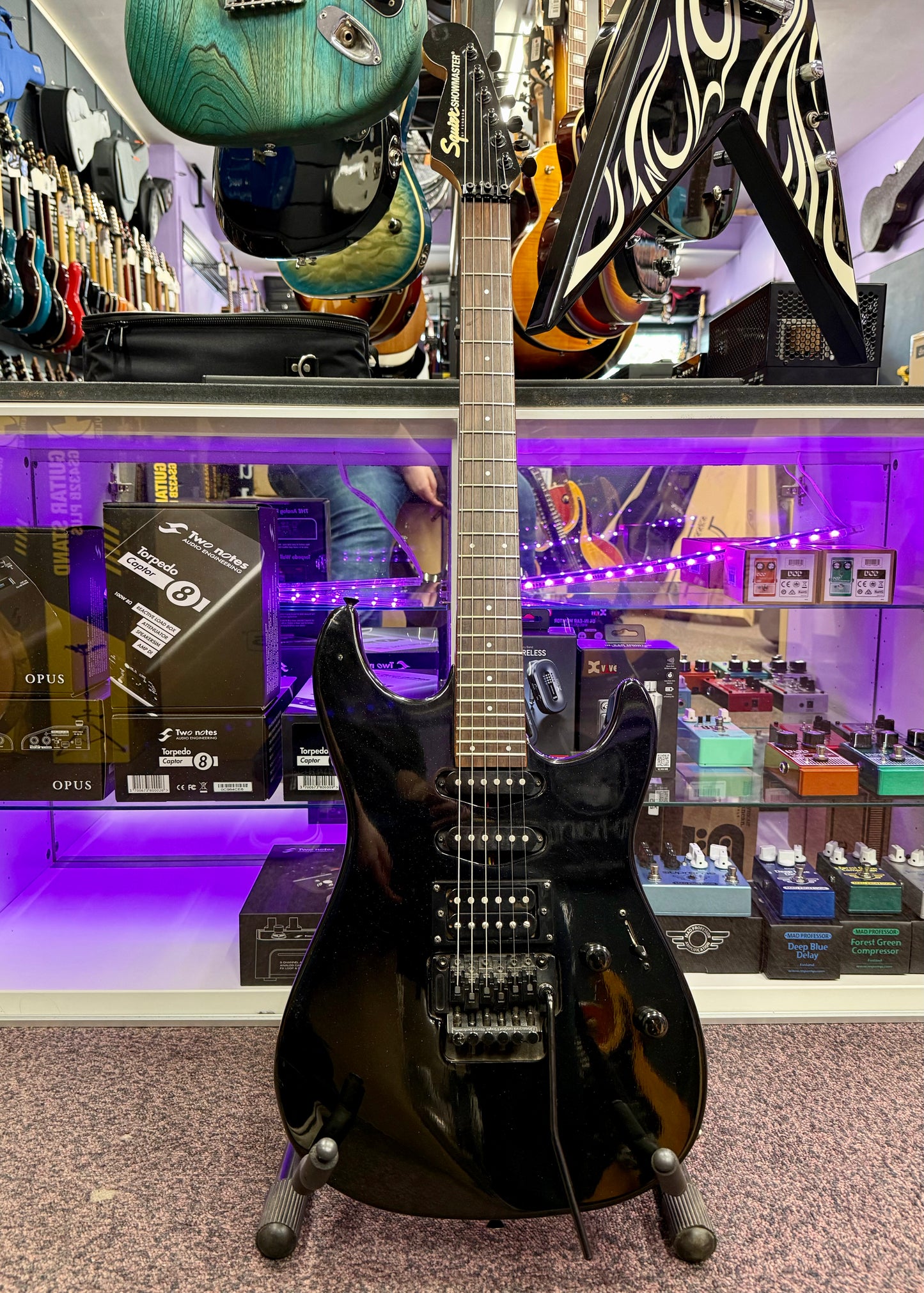 Squier Showmaster - Black Sparkle (#SI02062811)