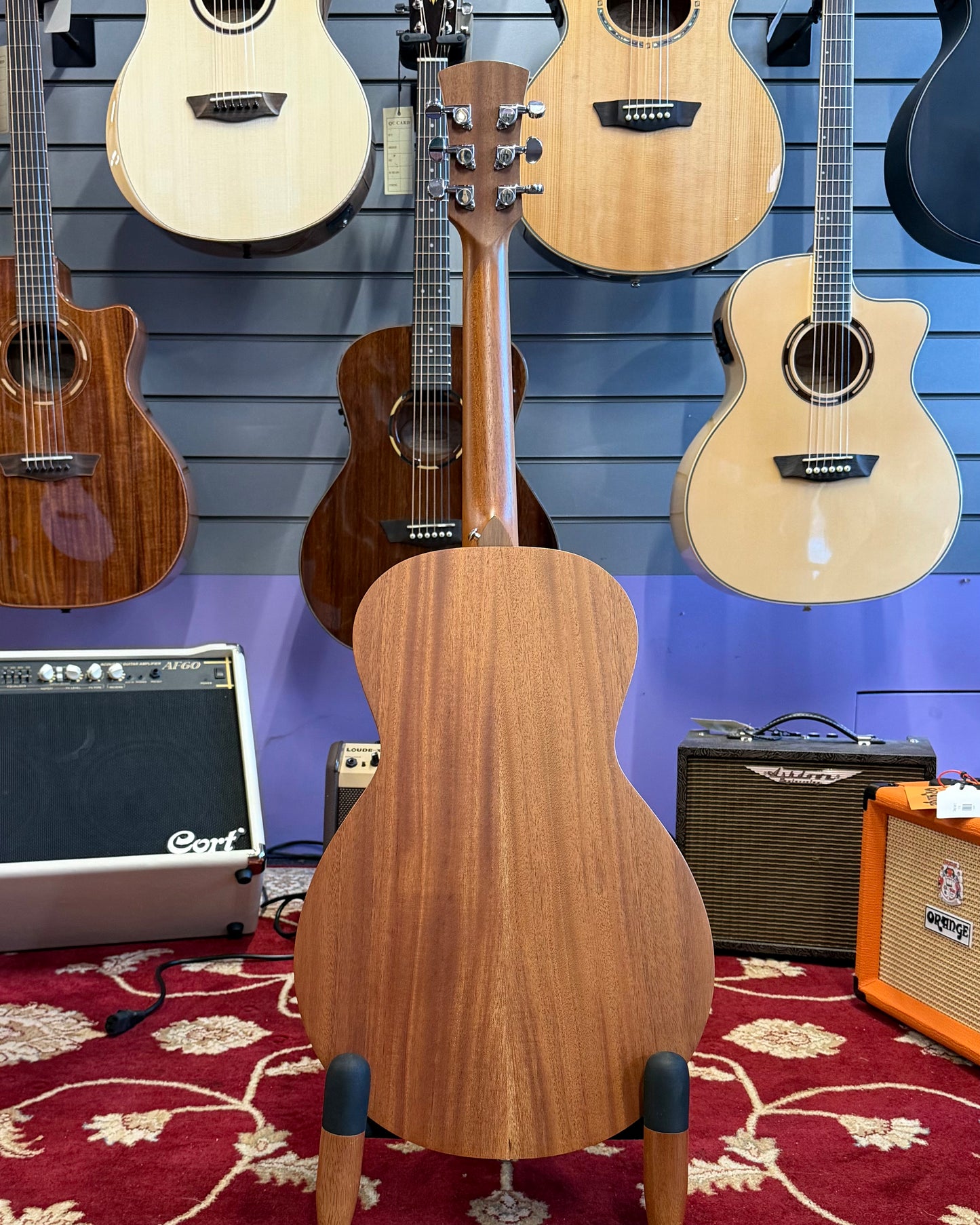 Faith Mercury Naked Parlour - Natural