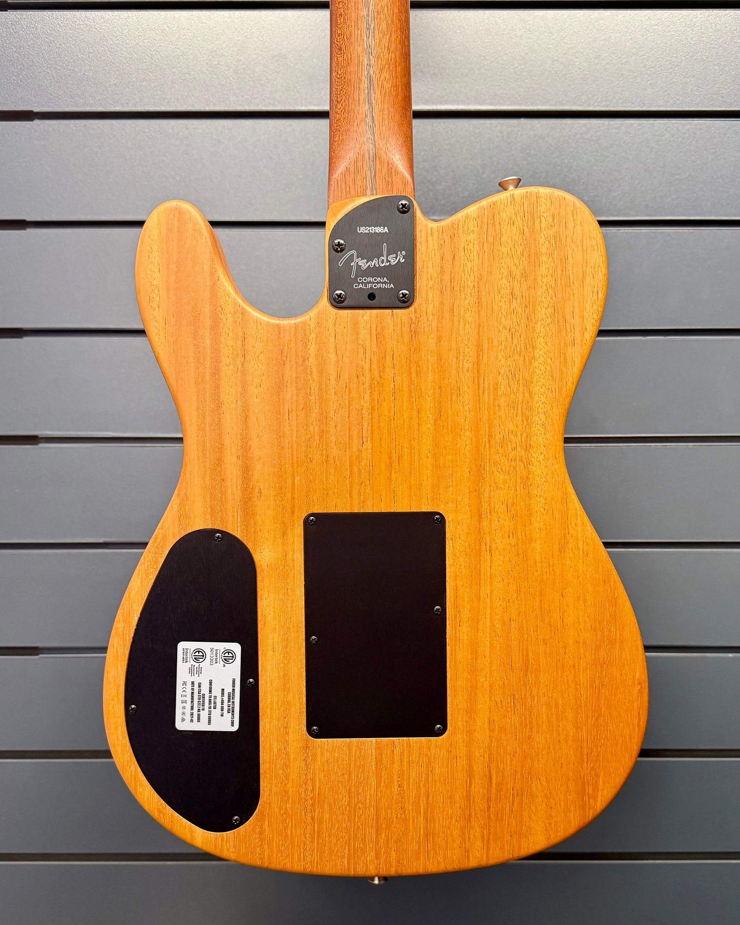 Fender USA Acoustasonic Telecaster - Crimson Red