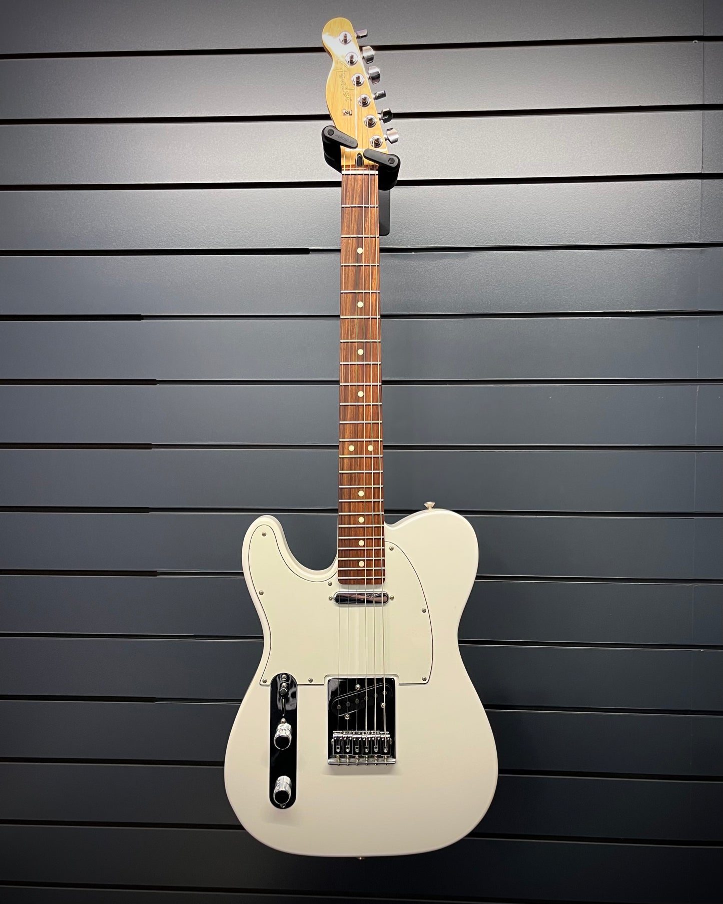 Fender MIM Player Series Telecaster, Left Handed - Polar White (#MX18085340)