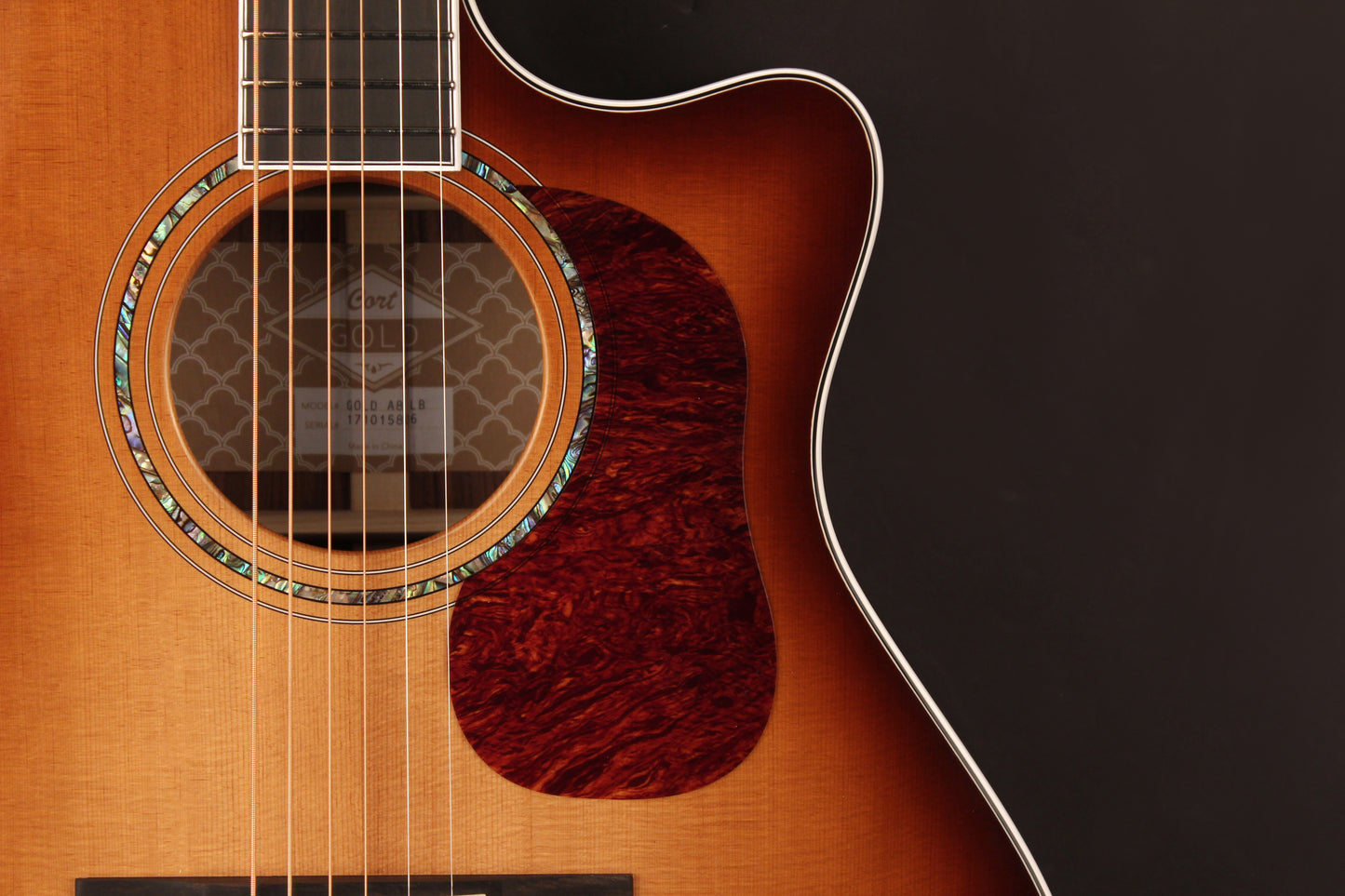 Cort Gold A8 C - Light Burst