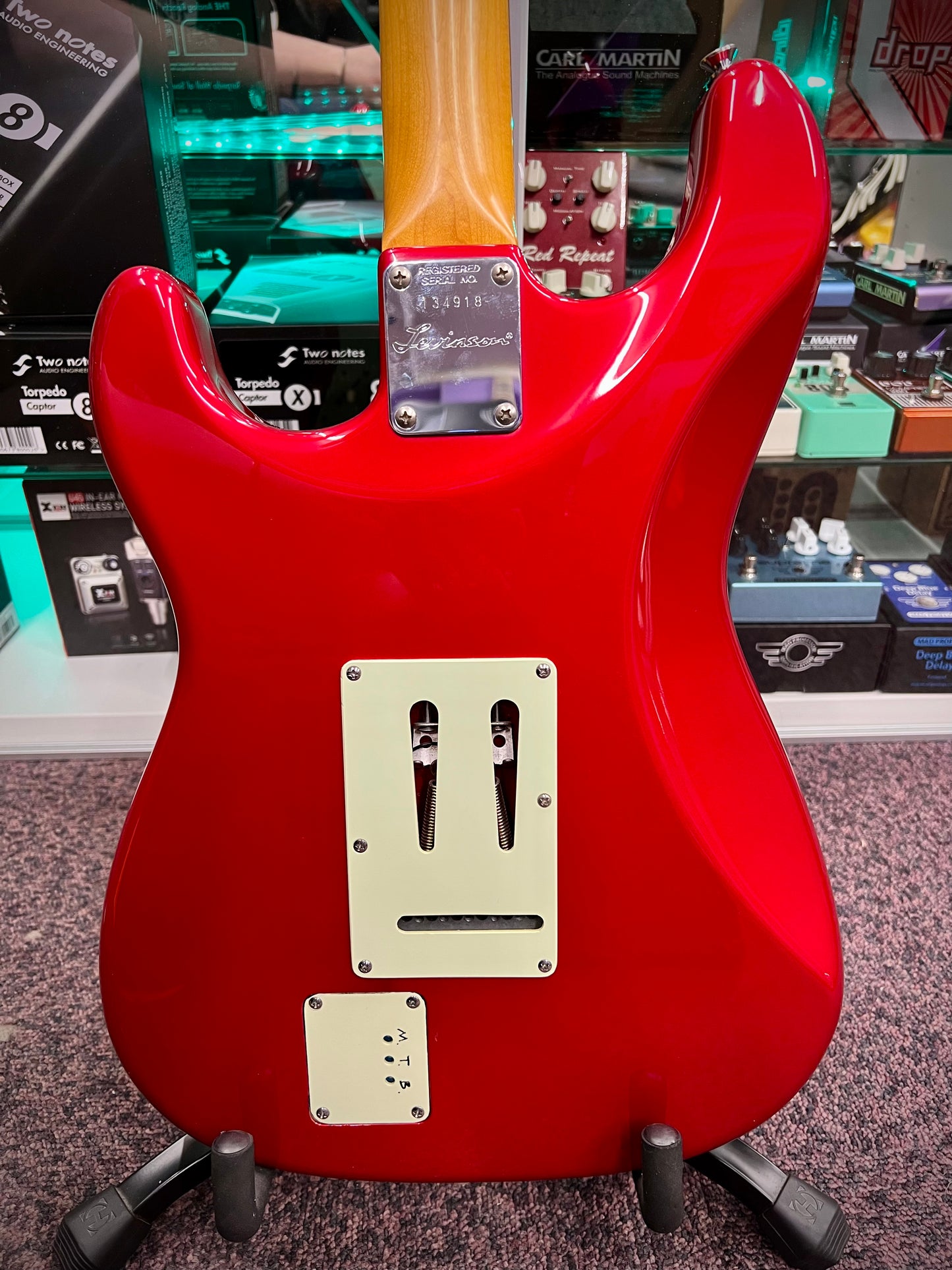 Levinson Blade Texas Standard Pro - Candy Apple Red