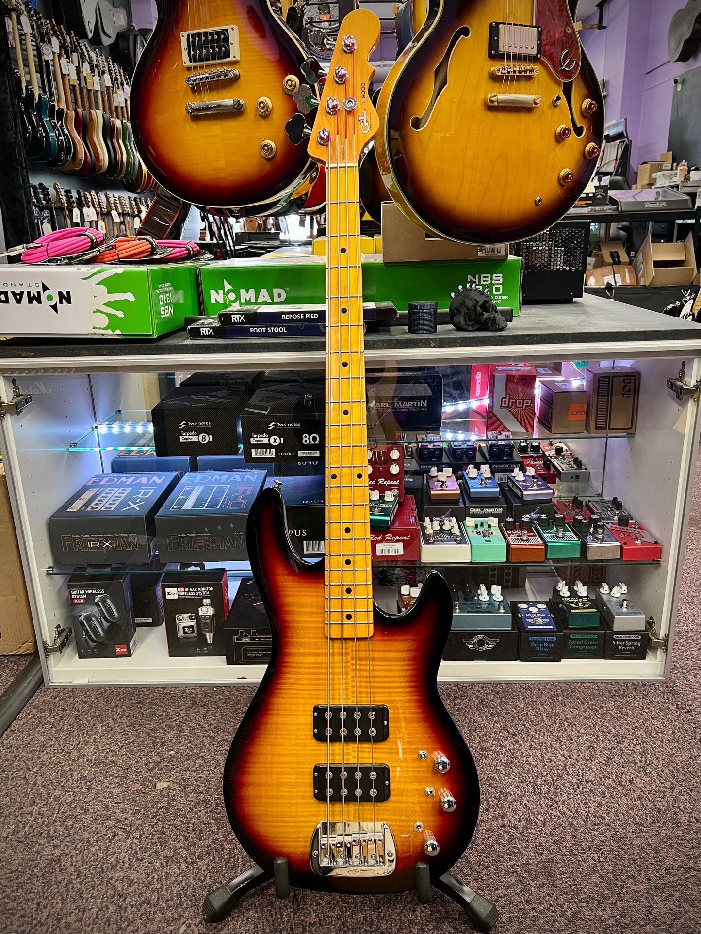 G&L Tribute L-2000 - 3-Tone Sunburst