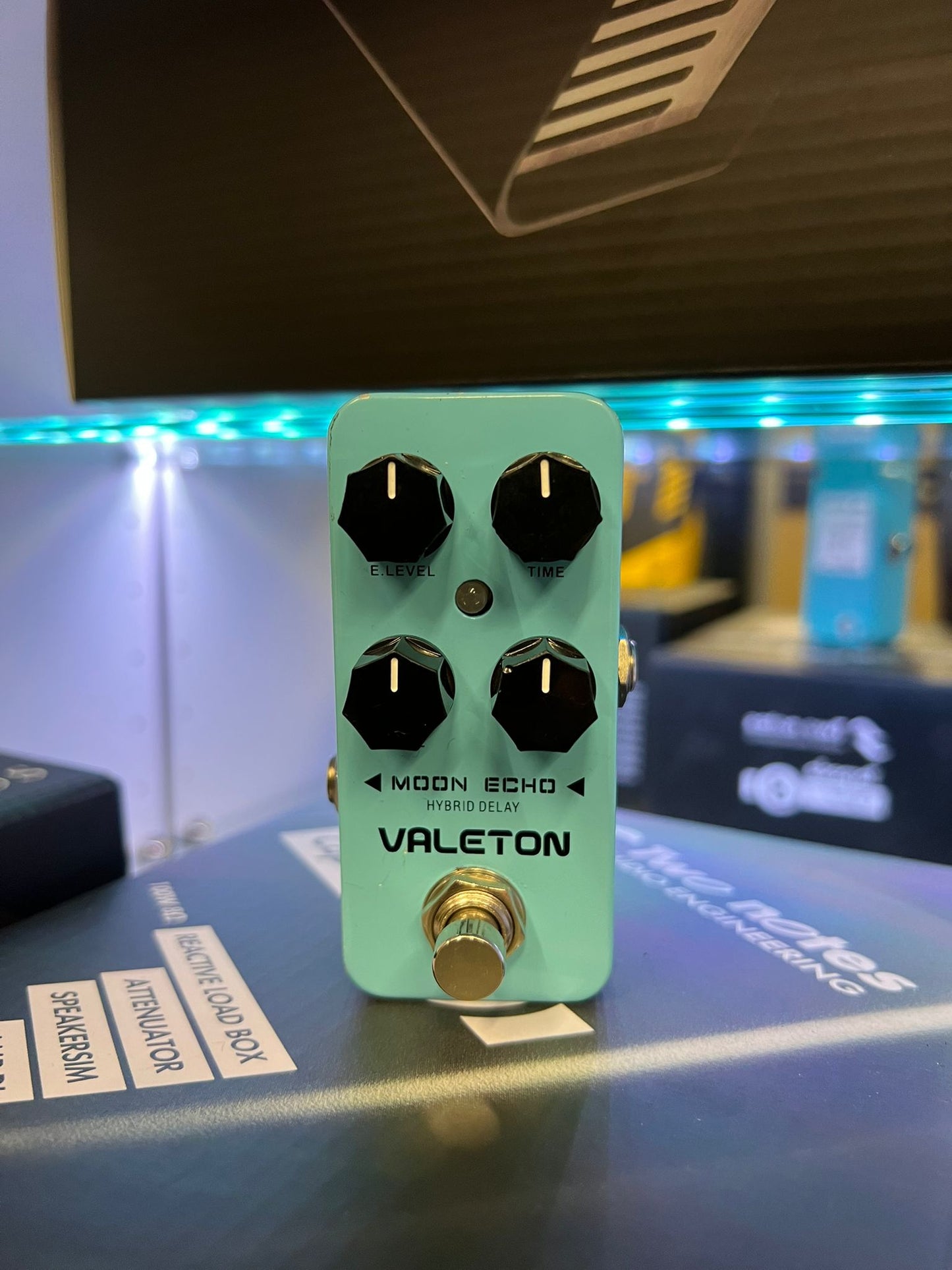 Valeton Moon Echo