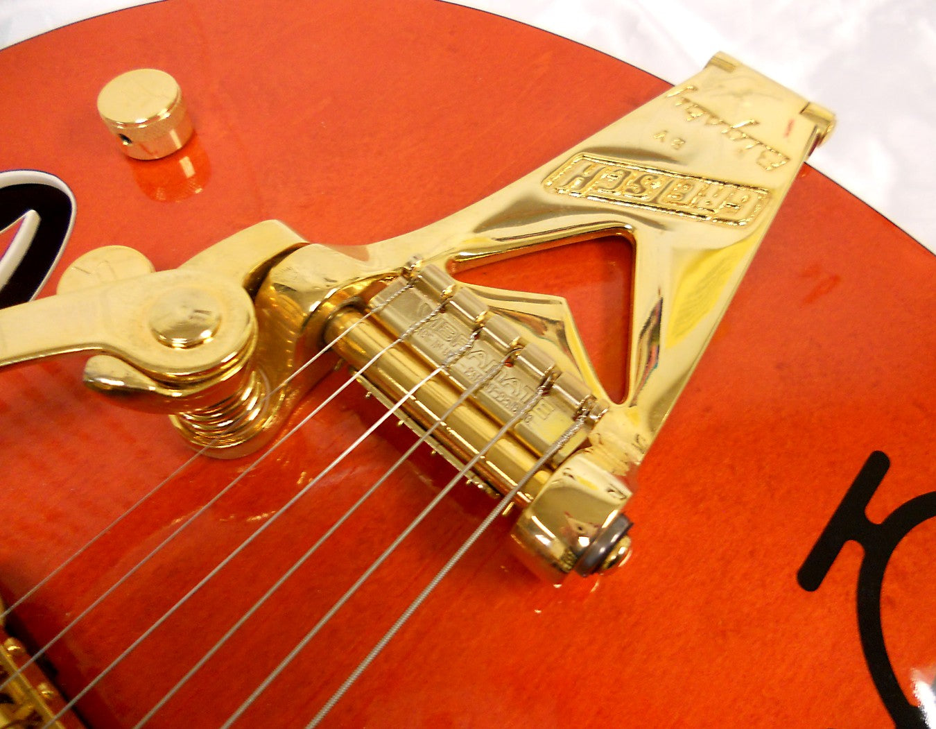 Vibramate String Spoiler - Gold