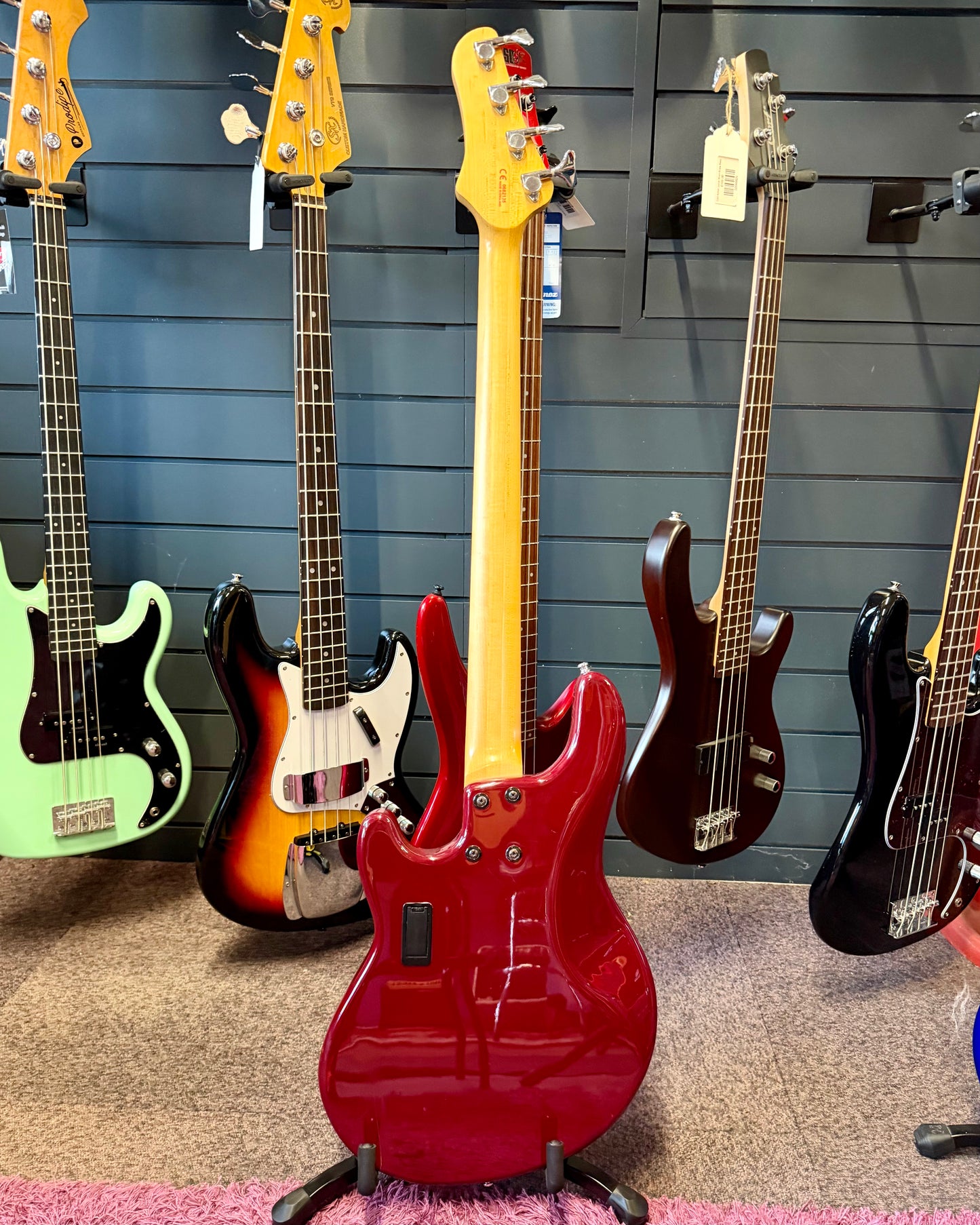 Status Groove Bass (1999)