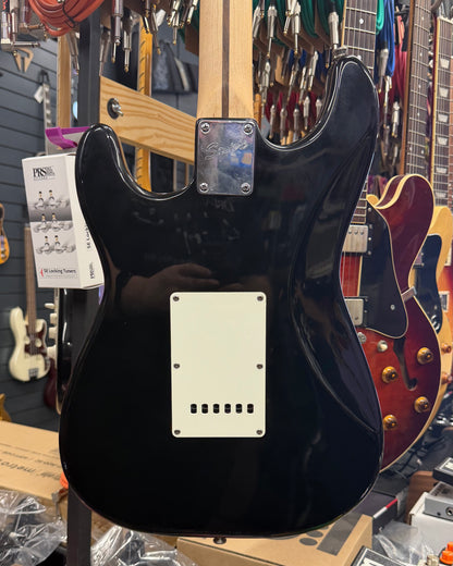Squier Affinity Series Strat - Black