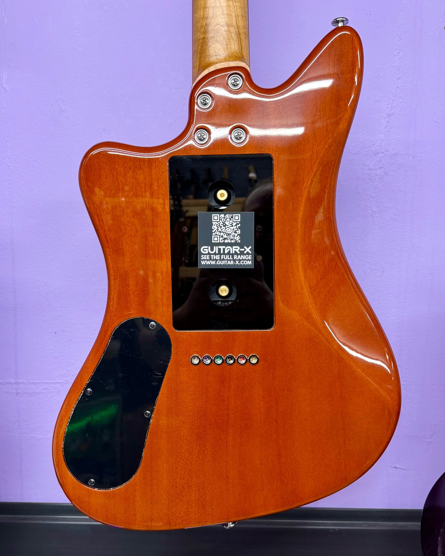 Cream T Crossfire - Caramel