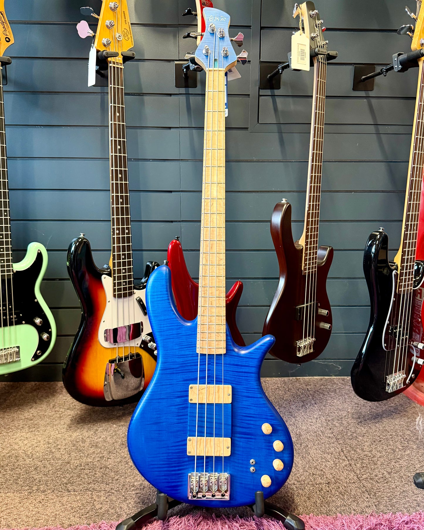 GMR Custom Soundboard Bass