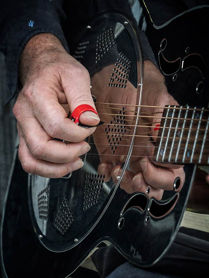 Black Mountain Spring Action Thumb Pick - Jazz