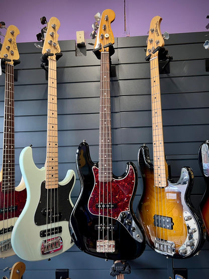 Squier Classic Vibe 60's Jazz - Black