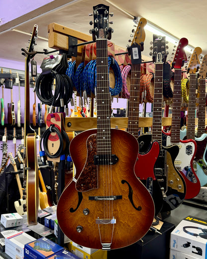 Godin 5th Avenue Kingpin P90 Left-Handed - Cognac Burst