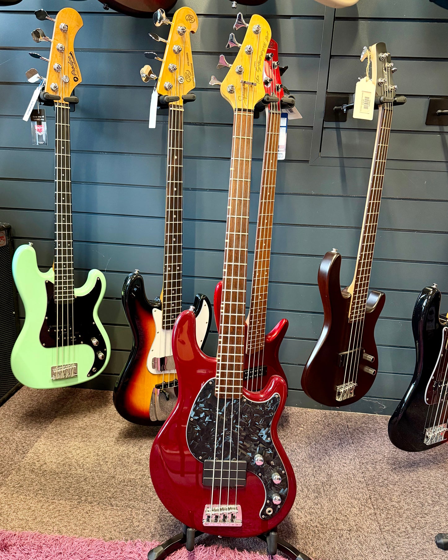 Status Groove Bass (1999)