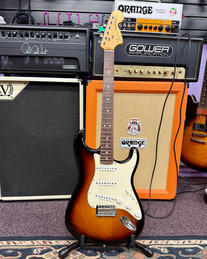 Fender (2015) USA Stratocaster Special (#US15056855) - Two-Tone Sunburst