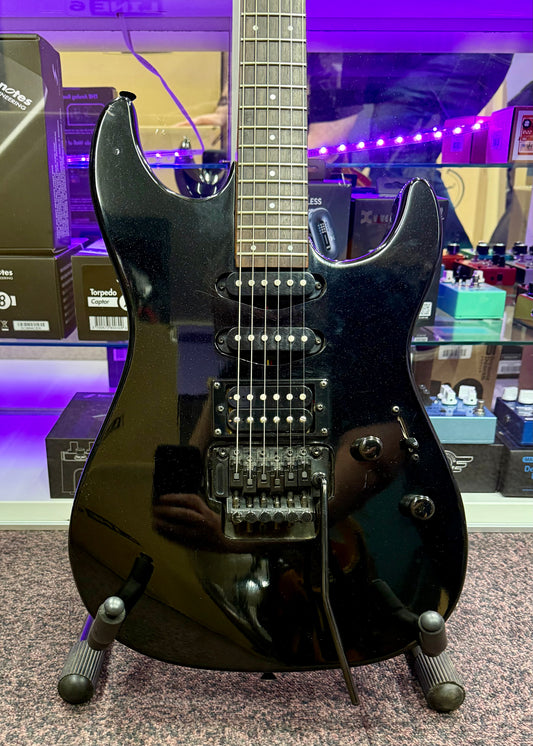 Squier Showmaster - Black Sparkle