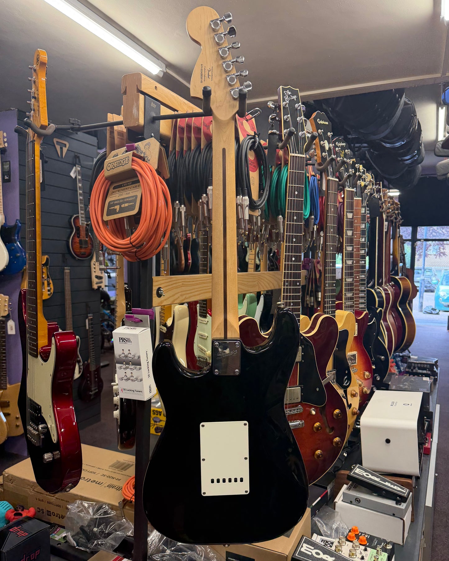 Squier Affinity Series Strat - Black