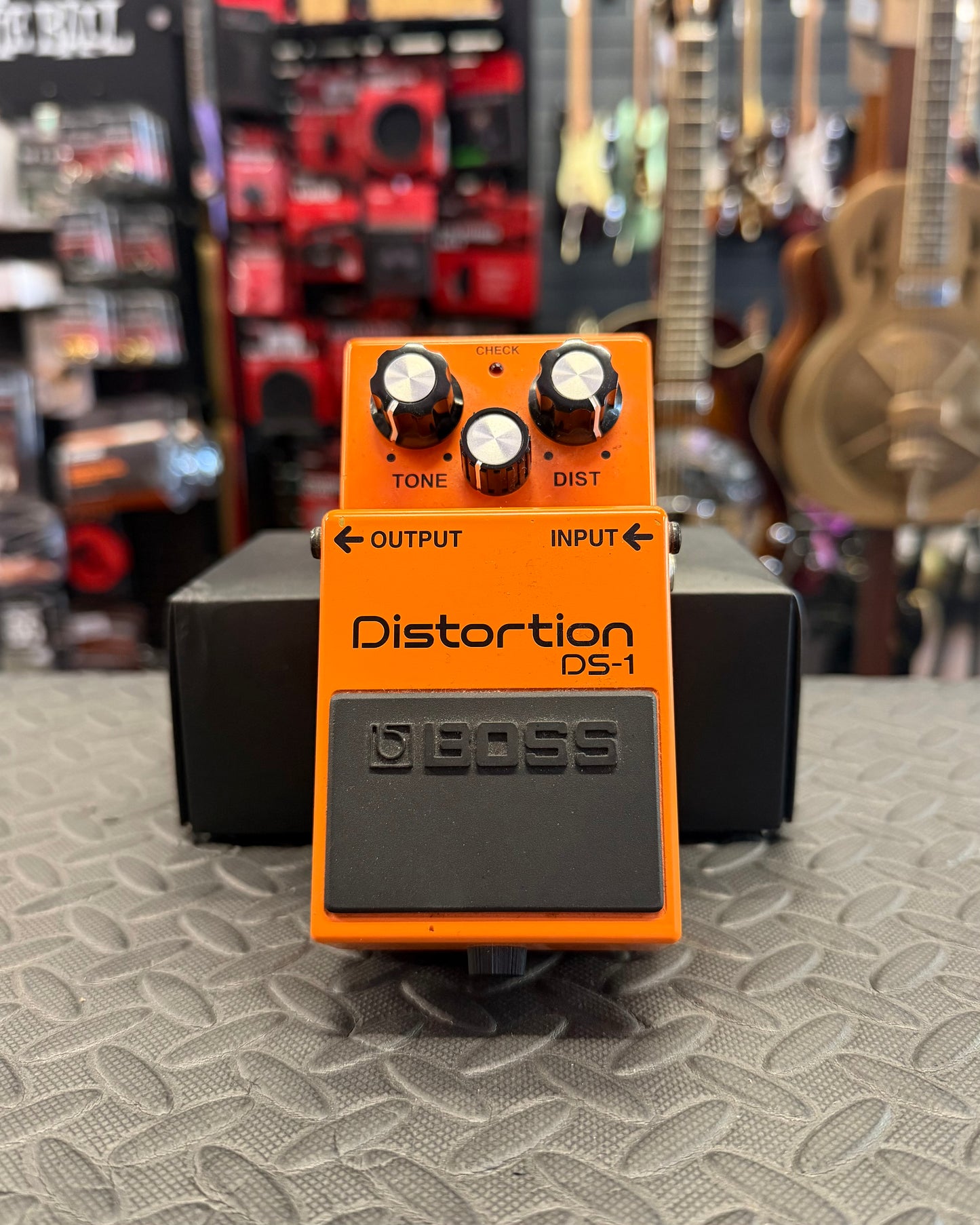 Boss DS-1 Distortion