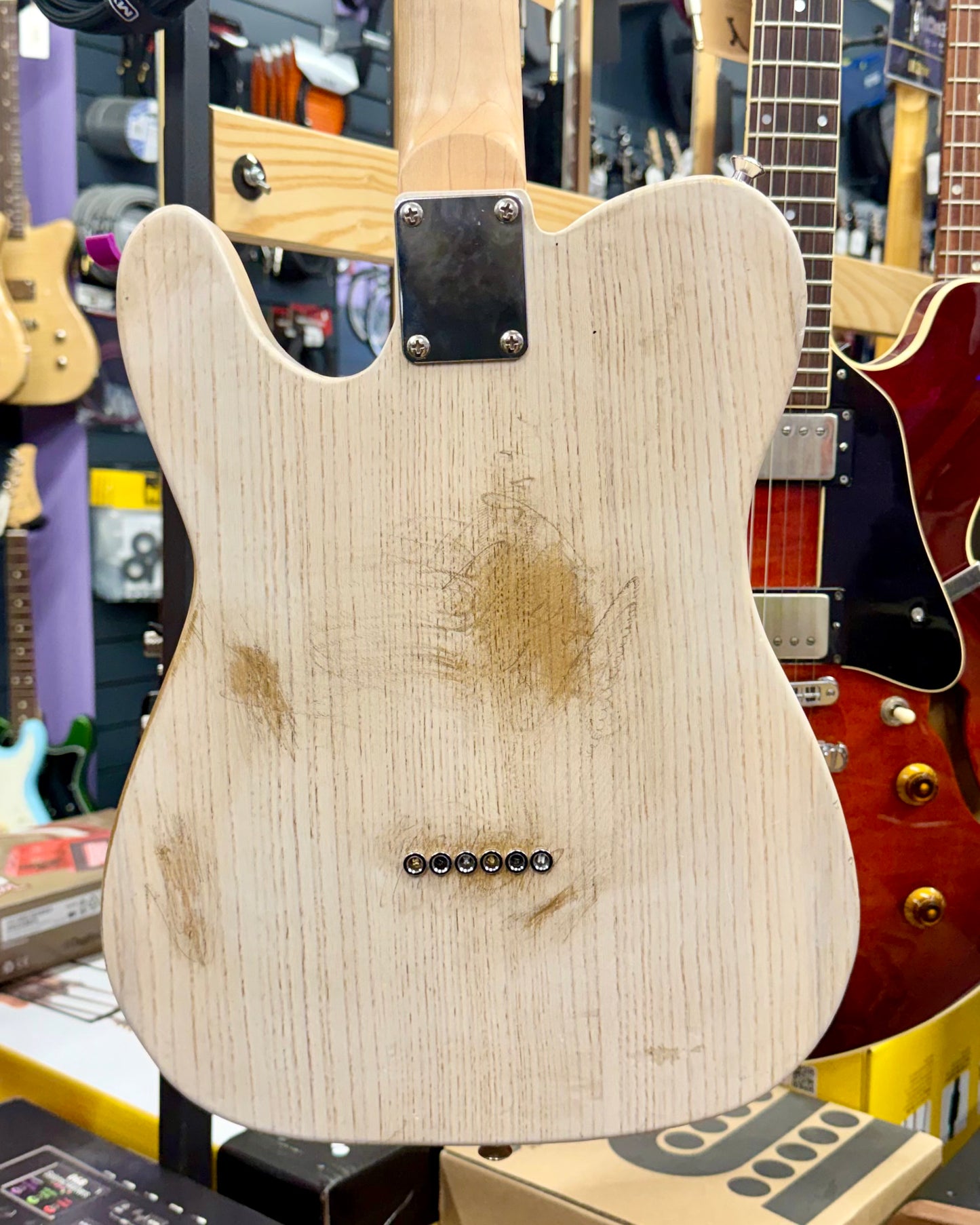 Moore Guitars Timothy #018