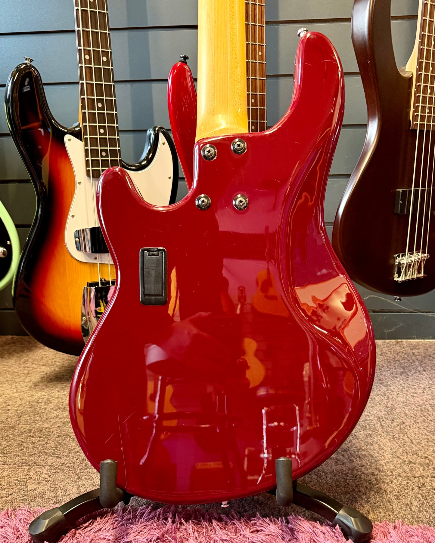 Status Groove Bass (1999)