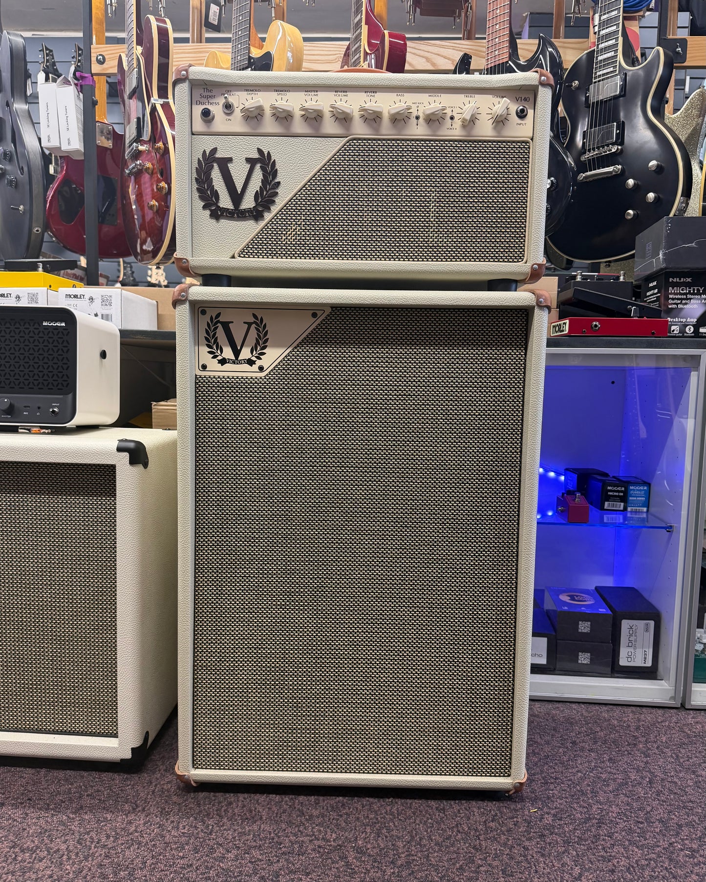 Victory V212VCD Super Duchess 2x12 Vertical Cab