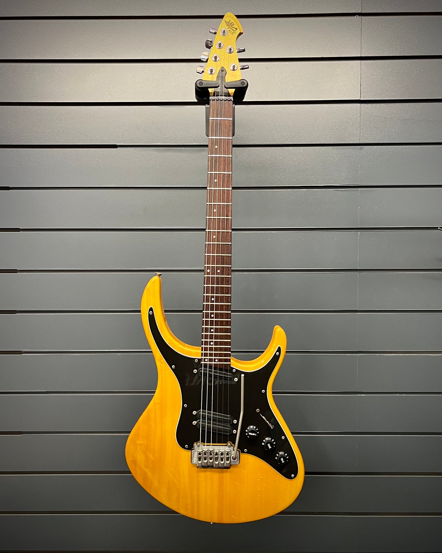Hohner Revelation RTX - Blonde (#03930723)