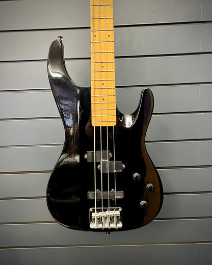 Aria Pro II Magna Series Bass - Black