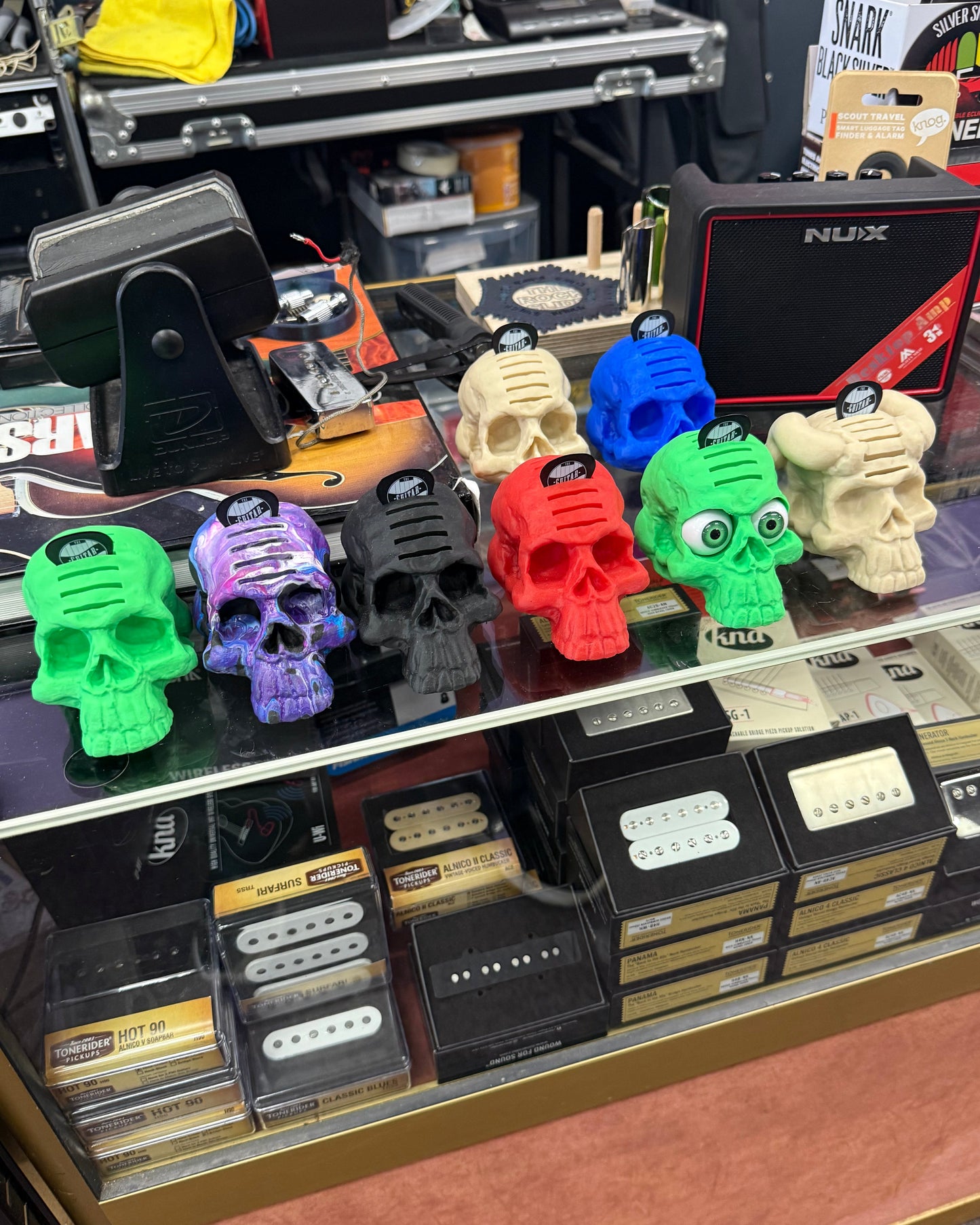 Skull Pick Holder