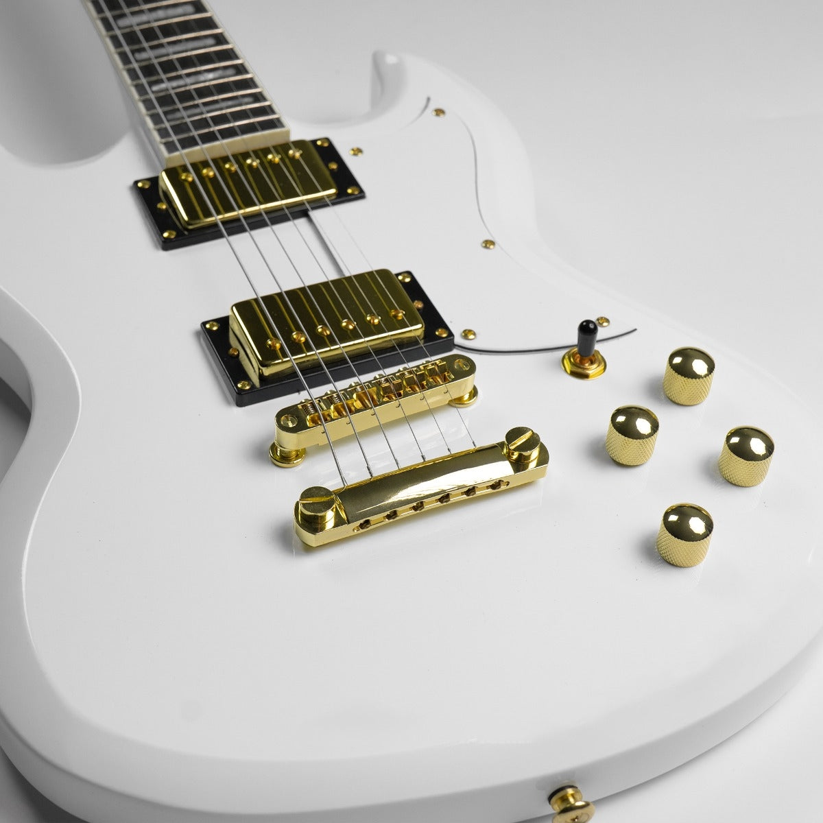 Gould Steelport - White